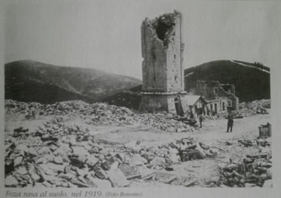 Foza distrutta-Chiesa